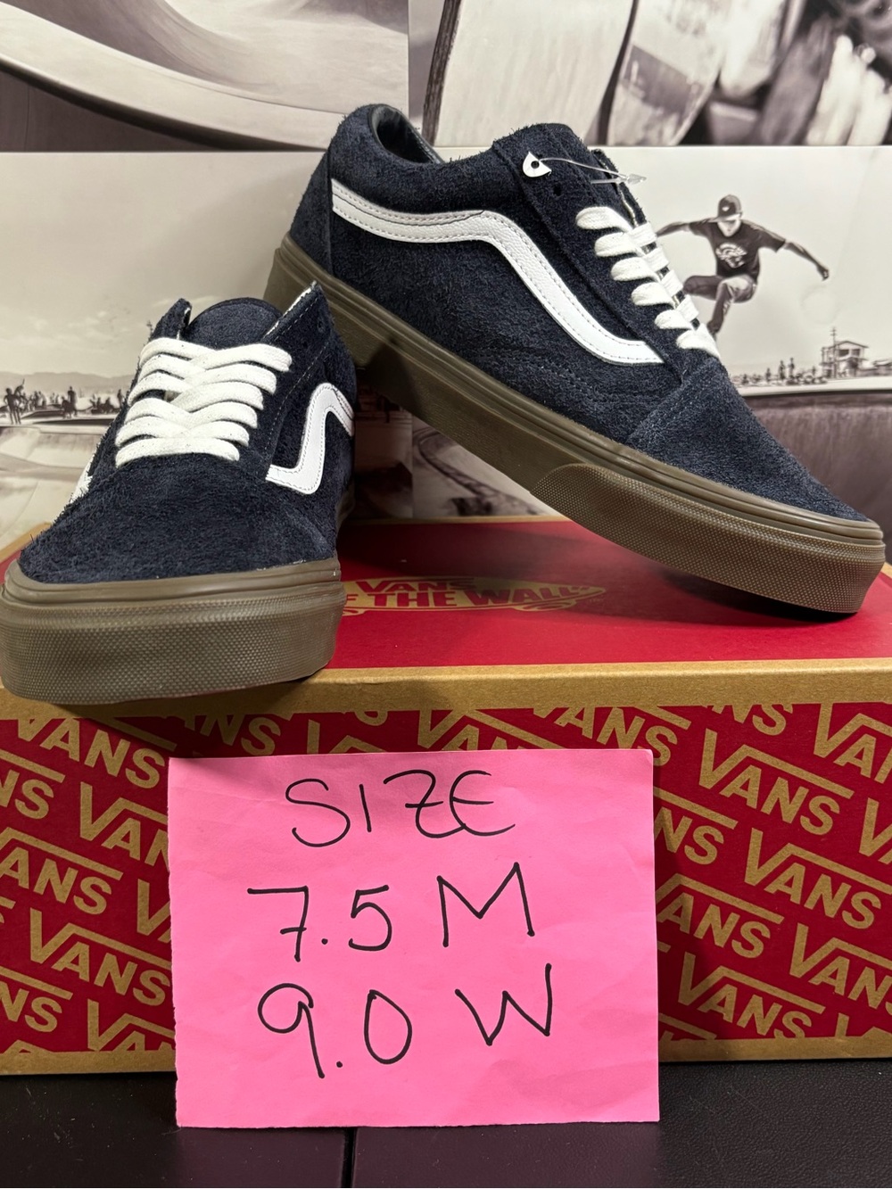 Vans Old Skool sz 7.5 Men’s 9.0 Woman